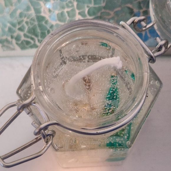 Ocean Beach Themed Gel Candles - Picture 7 of 8